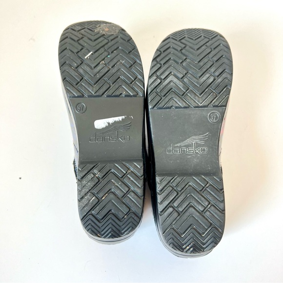 DANSKO Professional Colorful Paisley Leaf Patterned Clogs—SZ. 6.5-7 - Picture 12 of 12